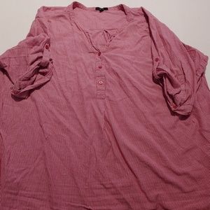 Great cotton tunic with thin white pinstripes!